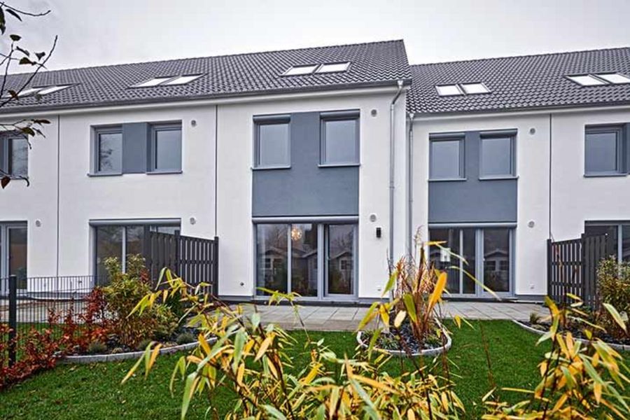 Interhomes Reihenhäuser mit Satteldach Interhomes Reihenhäuser mit Satteldach