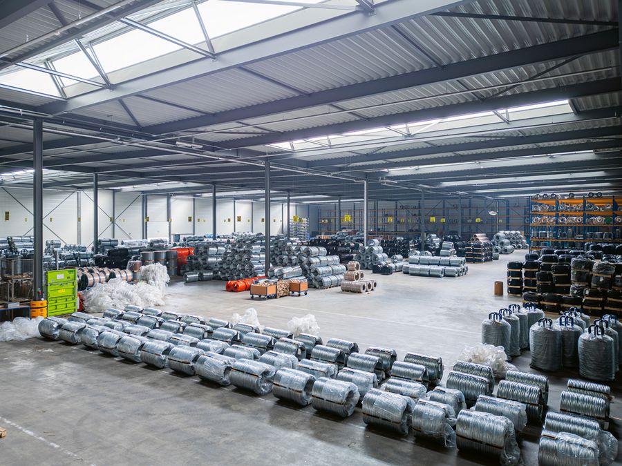 ...ein großes Portfolio an Industriedrähten