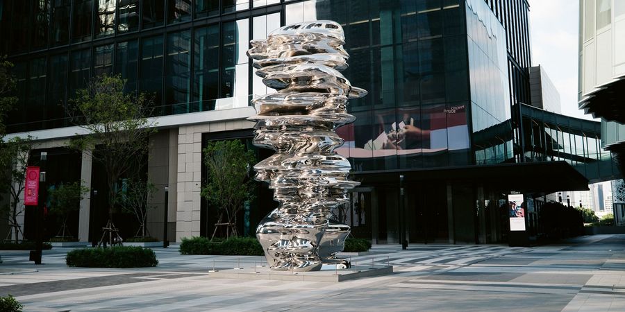 SCHMEES cast Langenfeld GmbH Skulptur von Tony Cragg SCHMEES cast Langenfeld GmbH Skulptur von Tony Cragg