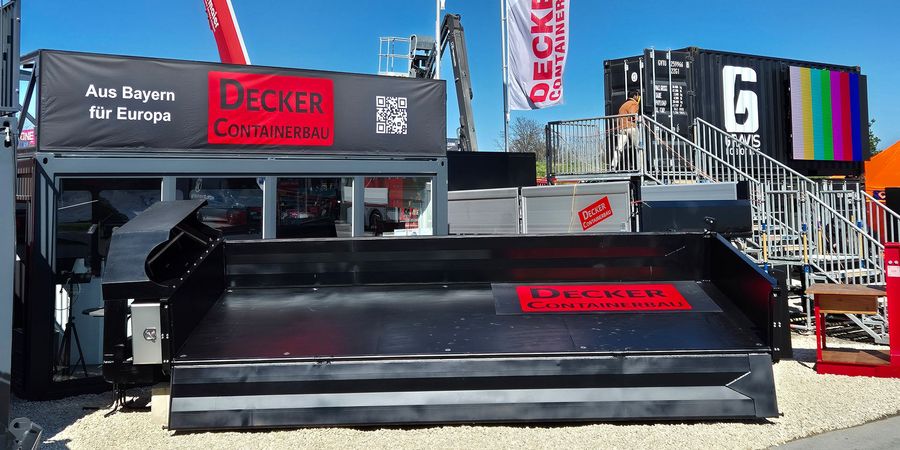 Der Stand der Decker Containerbau GmbH auf der IFAT Messe Der Stand der Decker Containerbau GmbH auf der IFAT Messe