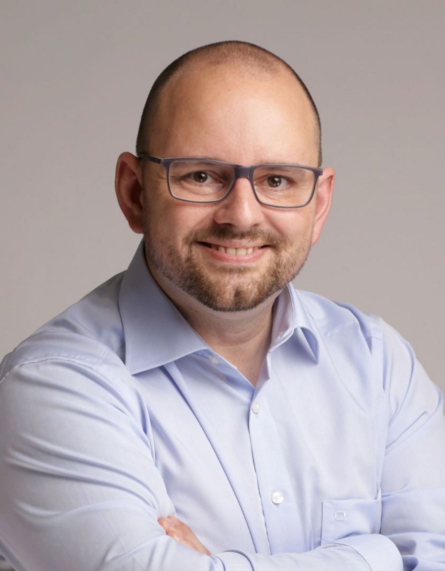 Sebastian Reh,  Vertriebsleiter  der hesotec gmbh