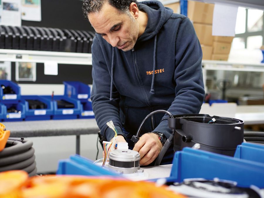 TOSSTEC GmbH Handarbeit TOSSTEC GmbH Handarbeit
