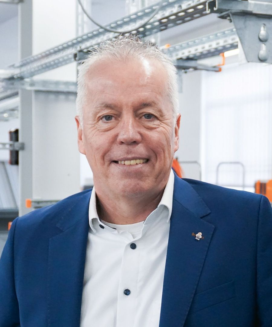 Matthias Gerstberger, Director of Marketing der OBO Bettermann Holding GmbH & Co. KG Matthias Gerstberger, Director of Marketing der OBO Bettermann Holding GmbH & Co. KG