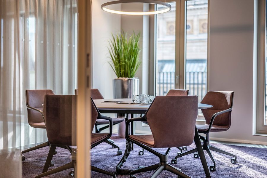 Satellite Office GmbH  Opernplatz Frankfurt am Main