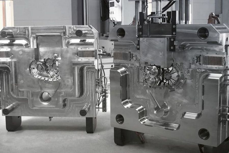 Kunststofftechnik KRUG Fertigung Kunststofftechnik KRUG Fertigung