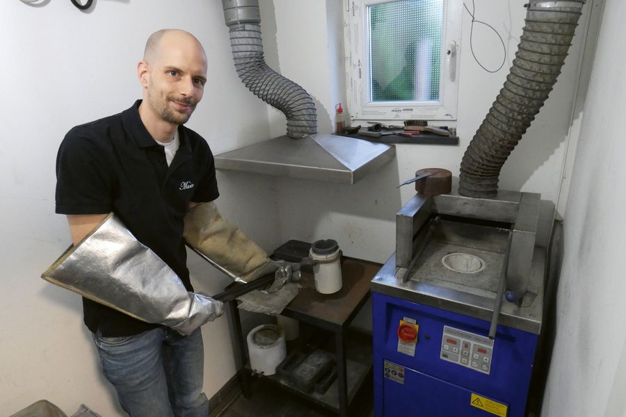Goldankauf und Pfandleihhaus Marin GmbH Einschmelzung Goldankauf und Pfandleihhaus Marin GmbH Einschmelzung