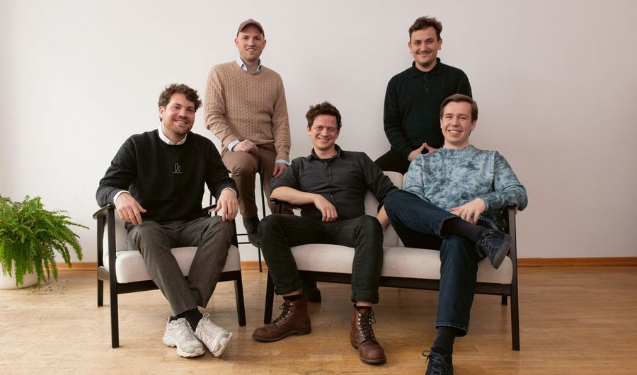 Nelly Solutions GmbH FinTech-Industrie Nelly Solutions GmbH FinTech-Industrie