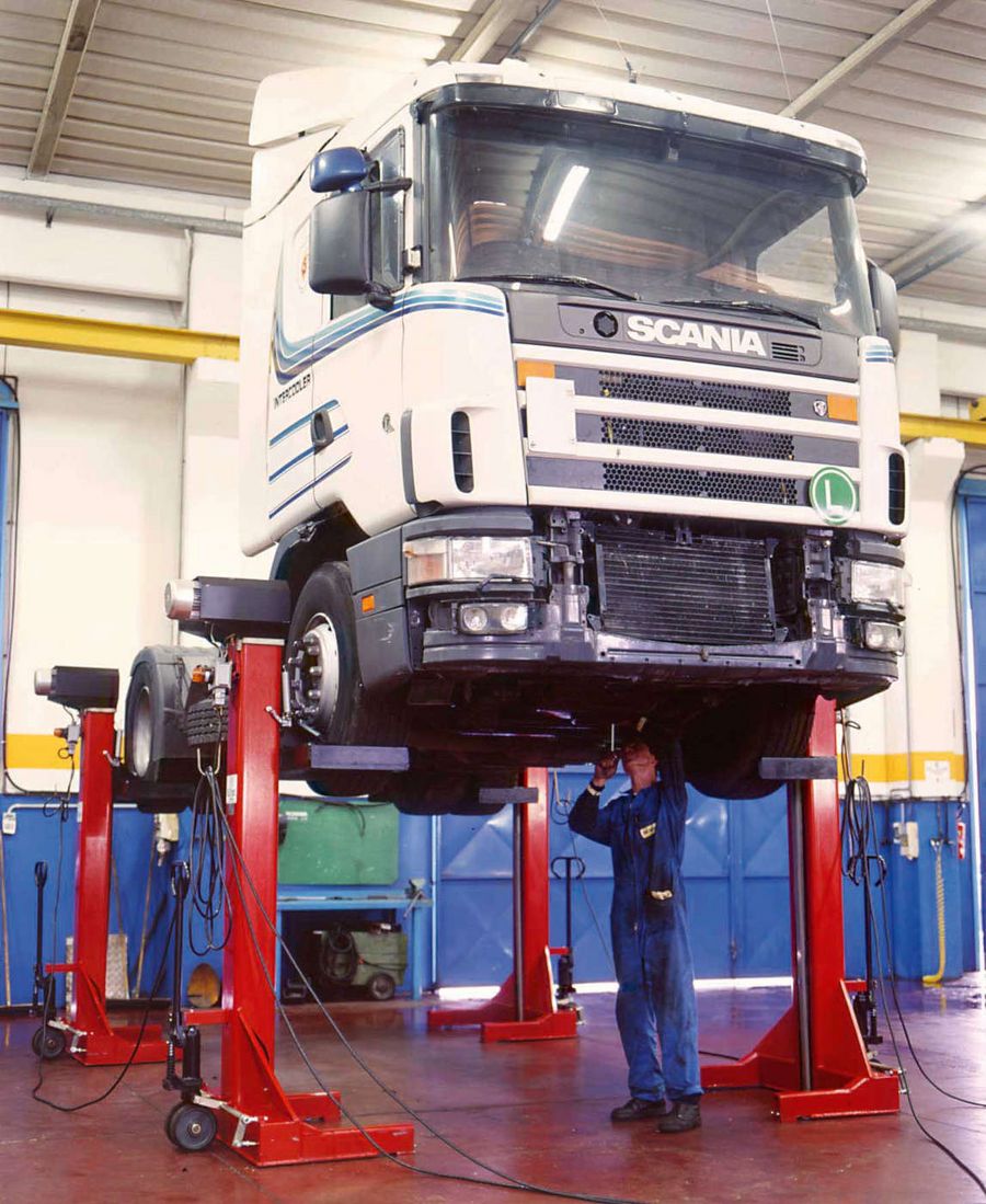 Hebeanlage von Eurogamma für LKW Hebeanlage von Eurogamma für LKW