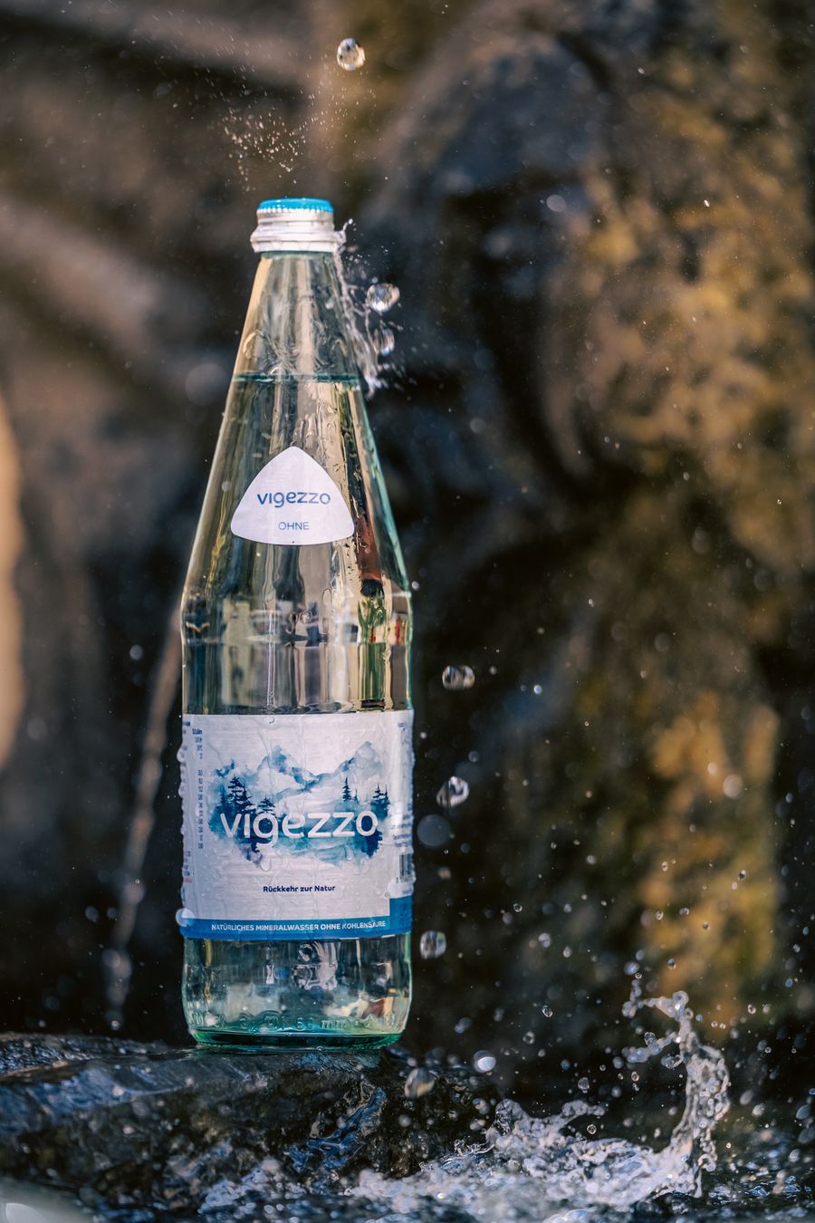 Das leichteste Wasser Vertriebsgesellschaft mbH Vigezzo Das leichteste Wasser Vertriebsgesellschaft mbH Vigezzo