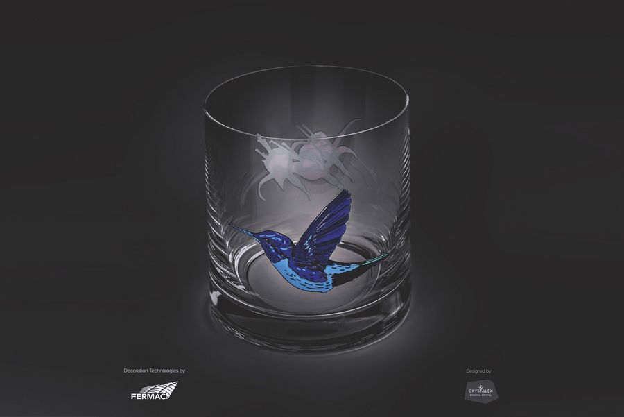 Faszinierende Tiefe in Farbe und Form – digital bedrucktes Glas mit 3D-Effekt, realisiert mit FERMAC-Technologie