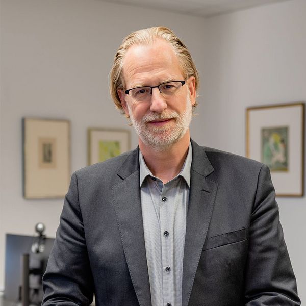 Tom Buschardt, Medien- und Kommunikationstrainer, Gründer und Autor Tom Buschardt, Autor, Kommunikationsprofi, Gründer
