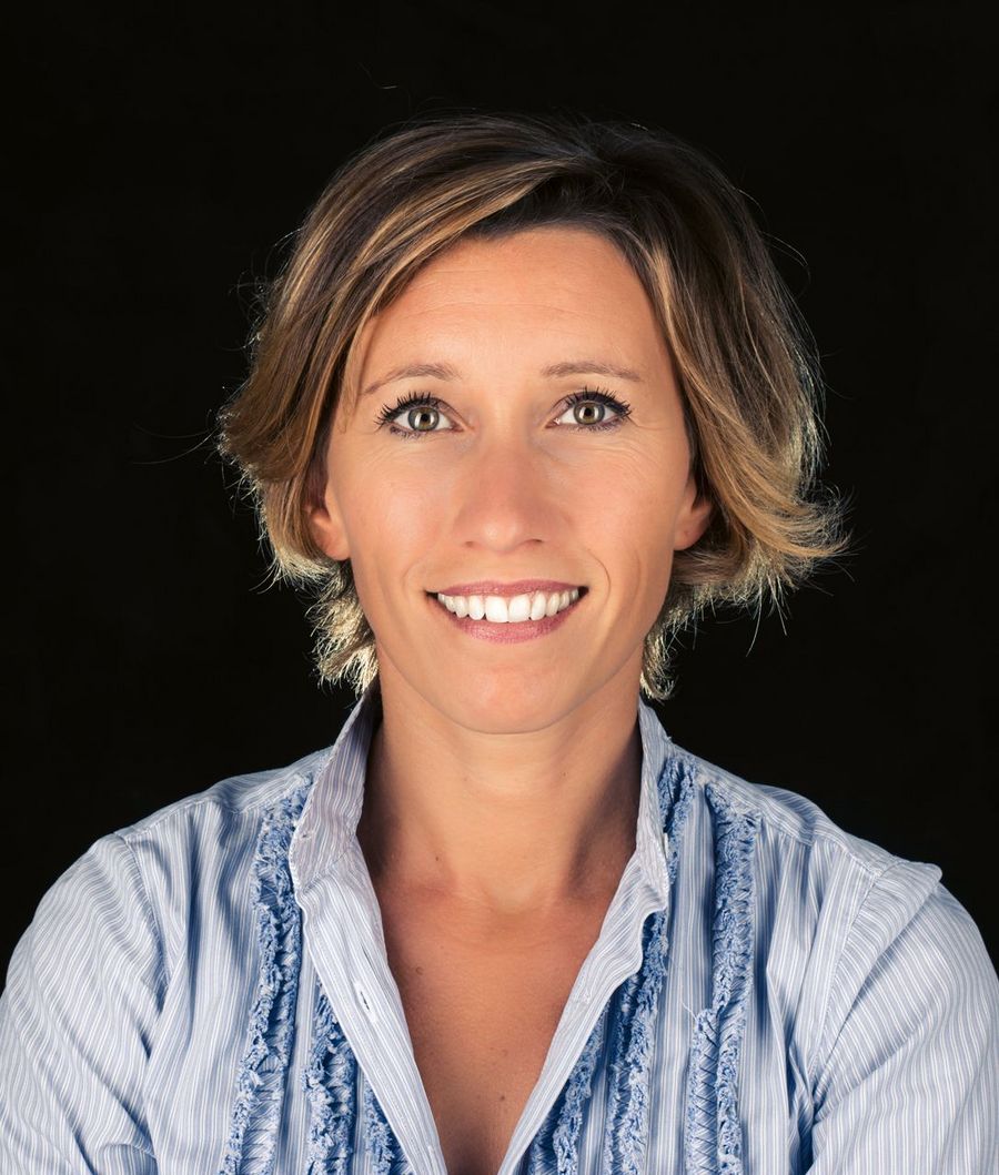 Das leichteste Wasser Vertriebsgesellschaft mbH Marie Vogl Das leichteste Wasser Vertriebsgesellschaft mbH Marie Vogl