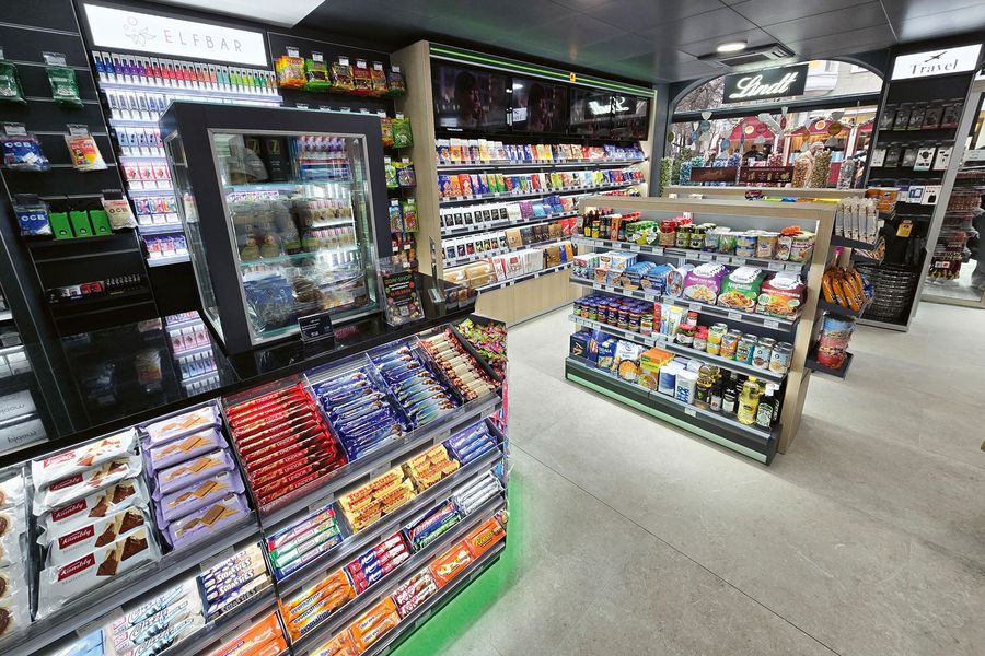 Tekna Design Srl maßgeschneiderte Retail-Konzepte Tekna Design Srl maßgeschneiderte Retail-Konzepte