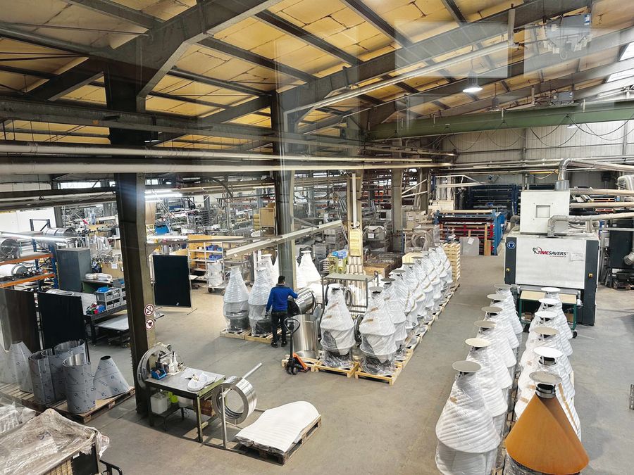 Vom Familienbetrieb zur  Industriegruppe: Schornsteintechnik im strategischen Aufbruch