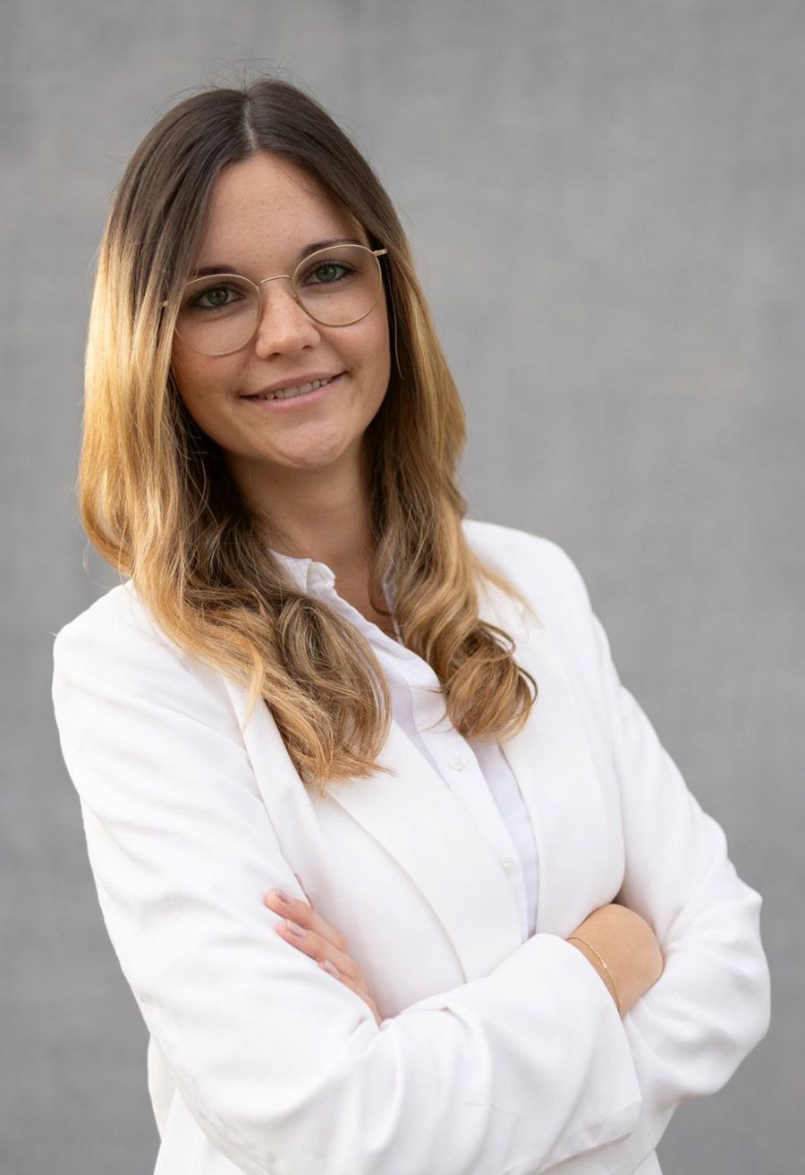 Victoria Back, Marketing Managerin der CPM Precision GmbH Victoria Back, Marketing Managerin der CPM Precision GmbH