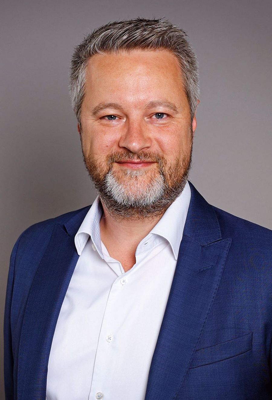 Georg Kornmayer, Geschäftsführer der FONDSNET Vermögensberatung & -verwaltungs GmbH Georg Kornmayer, Geschäftsführer der FONDSNET Vermögensberatung & -verwaltungs GmbH
