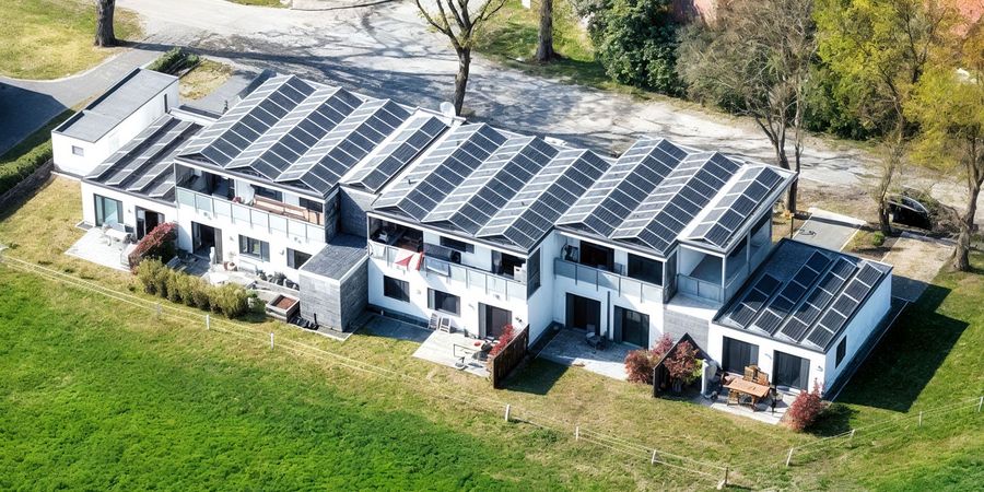 Solid.Modulbau GmbH Solarelektrisches Wohngebäude Solid.Modulbau GmbH Solarelektrisches Wohngebäude
