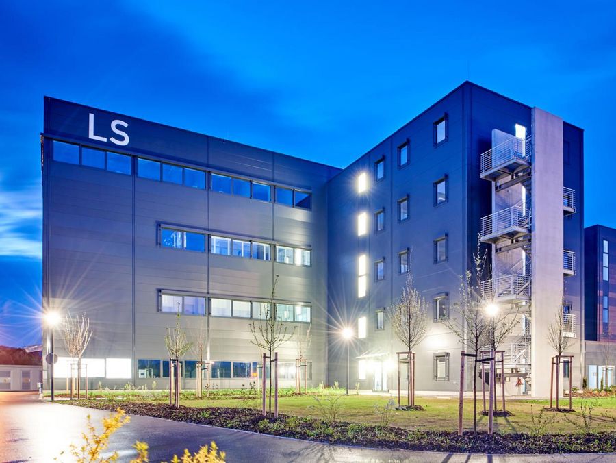 Labor LS - Firmenzentrale Labor LS - Firmenzentrale
