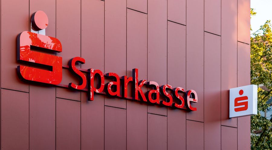 KDH Werbetechnik GmbH Fassadenwerbung KDH Werbetechnik GmbH Fassadenwerbung