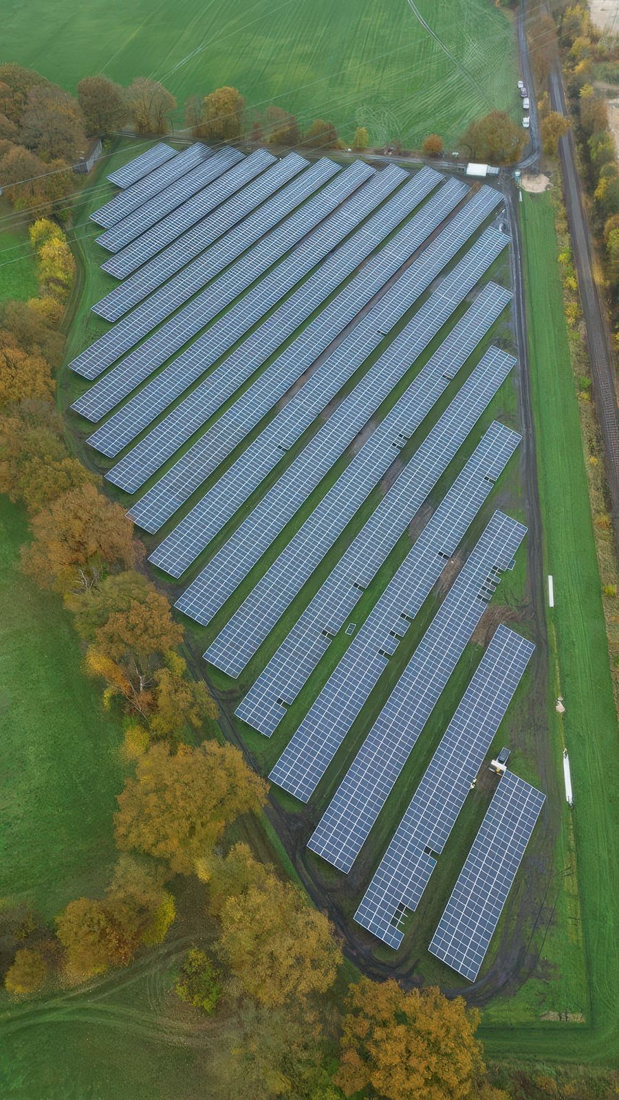 LIMES GmbH – Deutsches Solarzentrum PV-Freiflächenanlage LIMES GmbH – Deutsches Solarzentrum PV-Freiflächenanlage