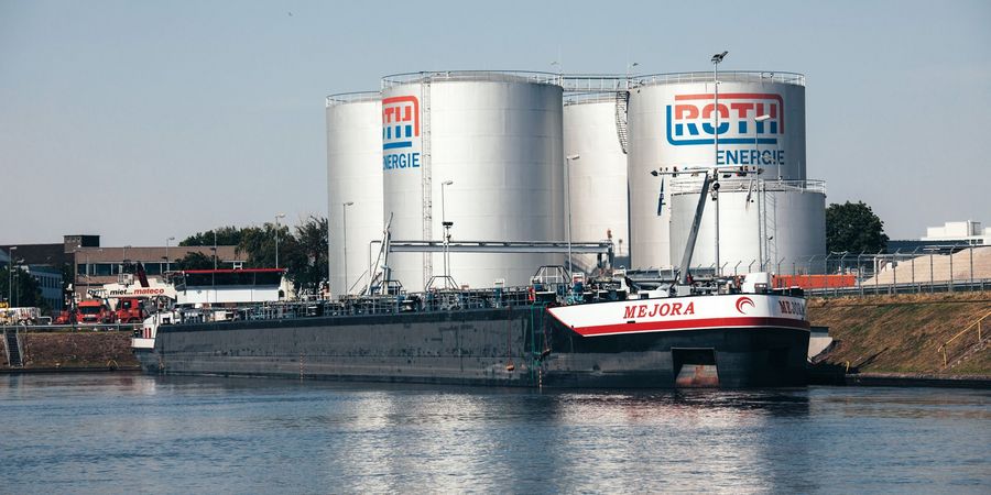 Adolf ROTH GmbH & Co. KG Tanklager Adolf ROTH GmbH & Co. KG Tanklager