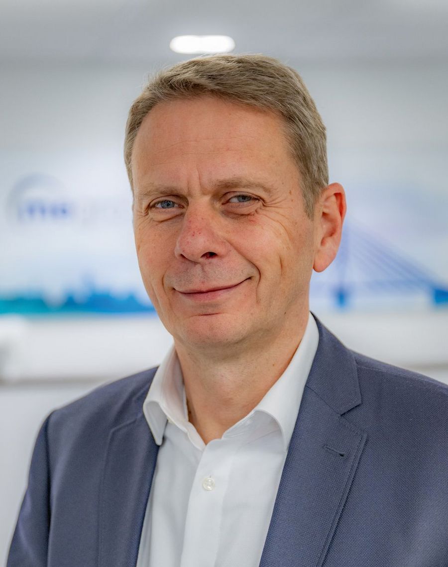 megro GmbH & Co. KG Helmut Krebber megro GmbH & Co. KG Helmut Krebber