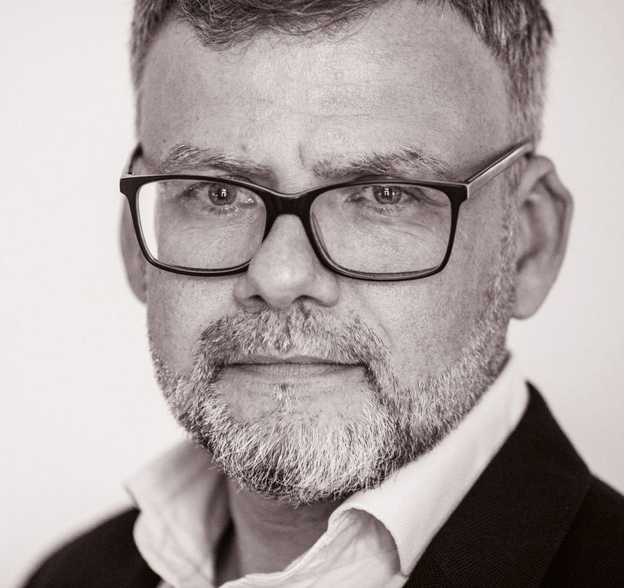 Franz Kramas Gebäudeverwaltung GmbH Mag. Karl Wiesflecker, Geschäftsführer Franz Kramas Gebäudeverwaltung GmbH Mag. Karl Wiesflecker, Geschäftsführer
