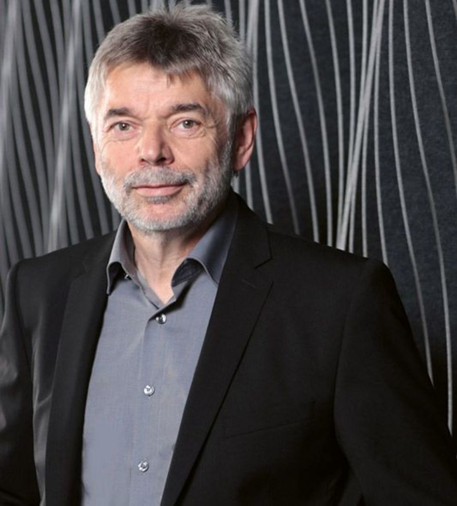 HEAD acoustics GmbH - Dr.-Ing. Hans W. Gierlich HEAD acoustics GmbH - Dr.-Ing. Hans W. Gierlich