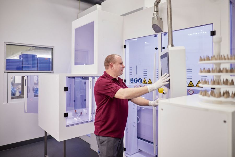 CPM Precision GmbH Reinigungsautomation CPM Precision GmbH Reinigungsautomation