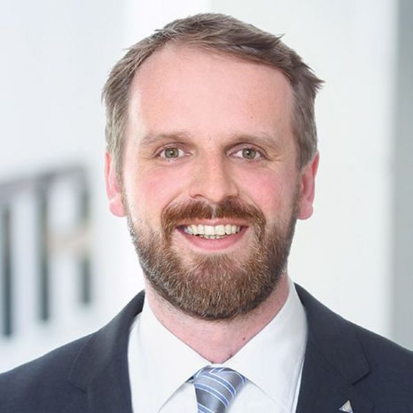 Gerald Dollberger Direktor Business Line Automation Gerald Dollberger Direktor Business Line Automation