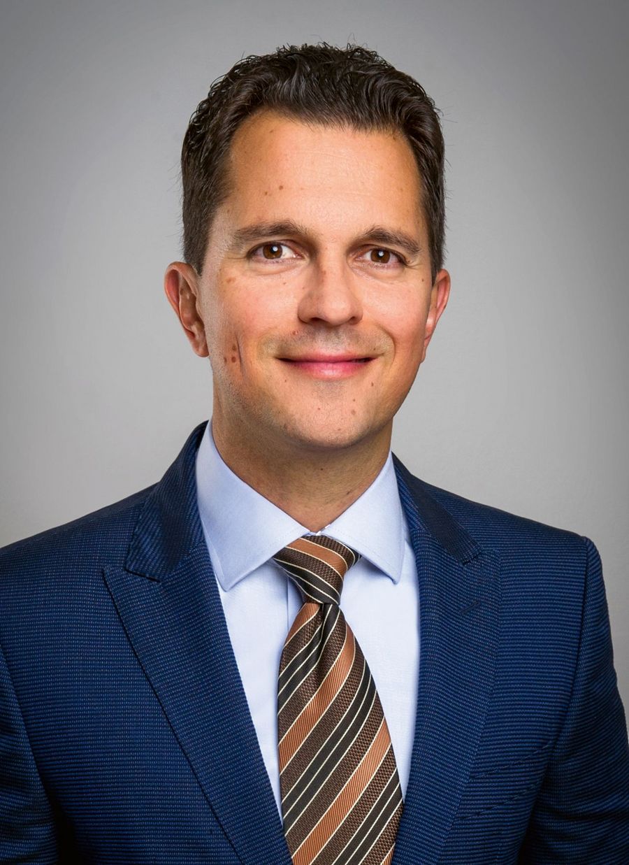 Alexis Hadzipapantoniou Geschäftsführer der KMT GmbH Alexis Hadzipapantoniou, Geschäftsführer der KMT GmbH