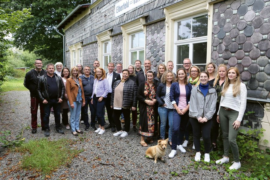 renaissance Immobilien und Beteiligungen Aktiengesellschaft Team 