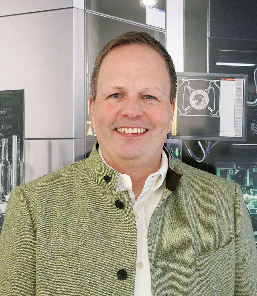 ISIMAT GmbH Siebdruckmaschinen Andreas Faget, CFO ISIMAT GmbH Siebdruckmaschinen Andreas Faget, CFO