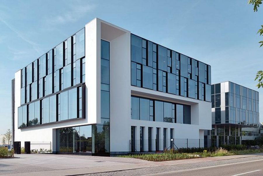 Das neue Reynaers Fenstersystem MasterLine 8 Das neue Reynaers Fenstersystem MasterLine 8
