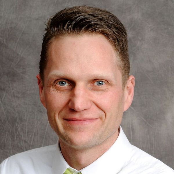 Thomas Ruckriegel, Geschäftsführer Vertrieb und Technik Thomas Ruckriegel, Geschäftsführer Vertrieb und Technik