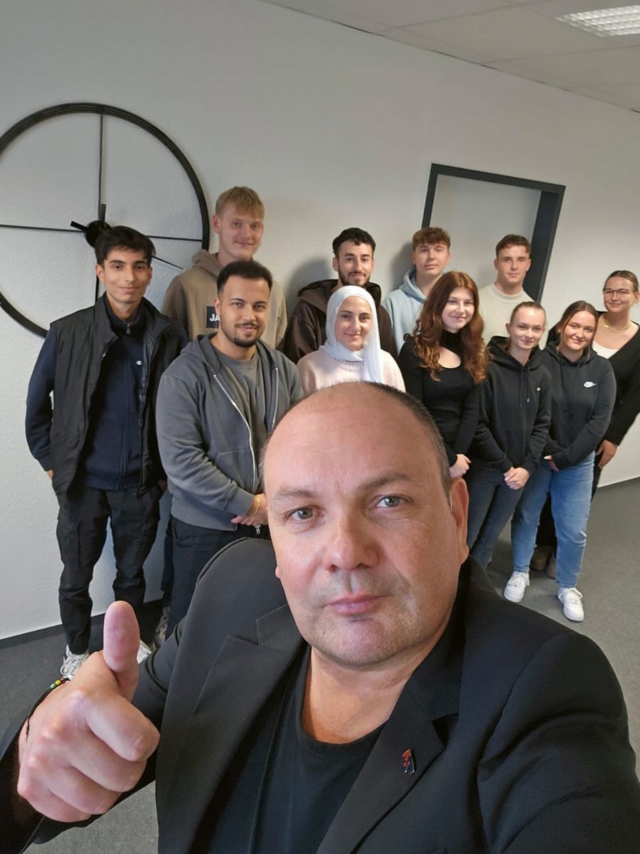 Mindener Stahlhandel GmbH Nachwuchskräften Mindener Stahlhandel GmbH Nachwuchskräften