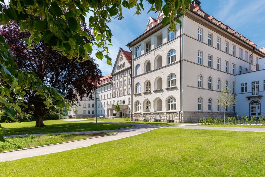 PLU CO Immobilienvermittlungs GmbH Bausubstanz