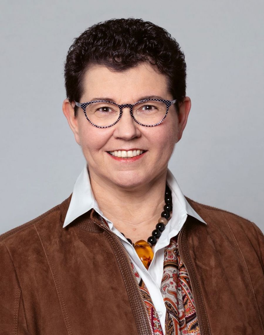 Beate Schäfer, Geschäftsführerin der Schäfer Mietwäsche Beate Schäfer, Geschäftsführerin der Schäfer Mietwäsche