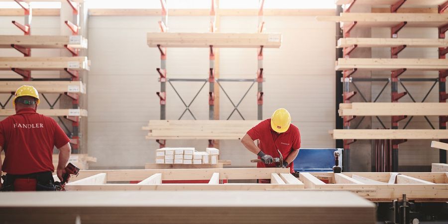 Handler Bau GmbH Zimmerleute 
