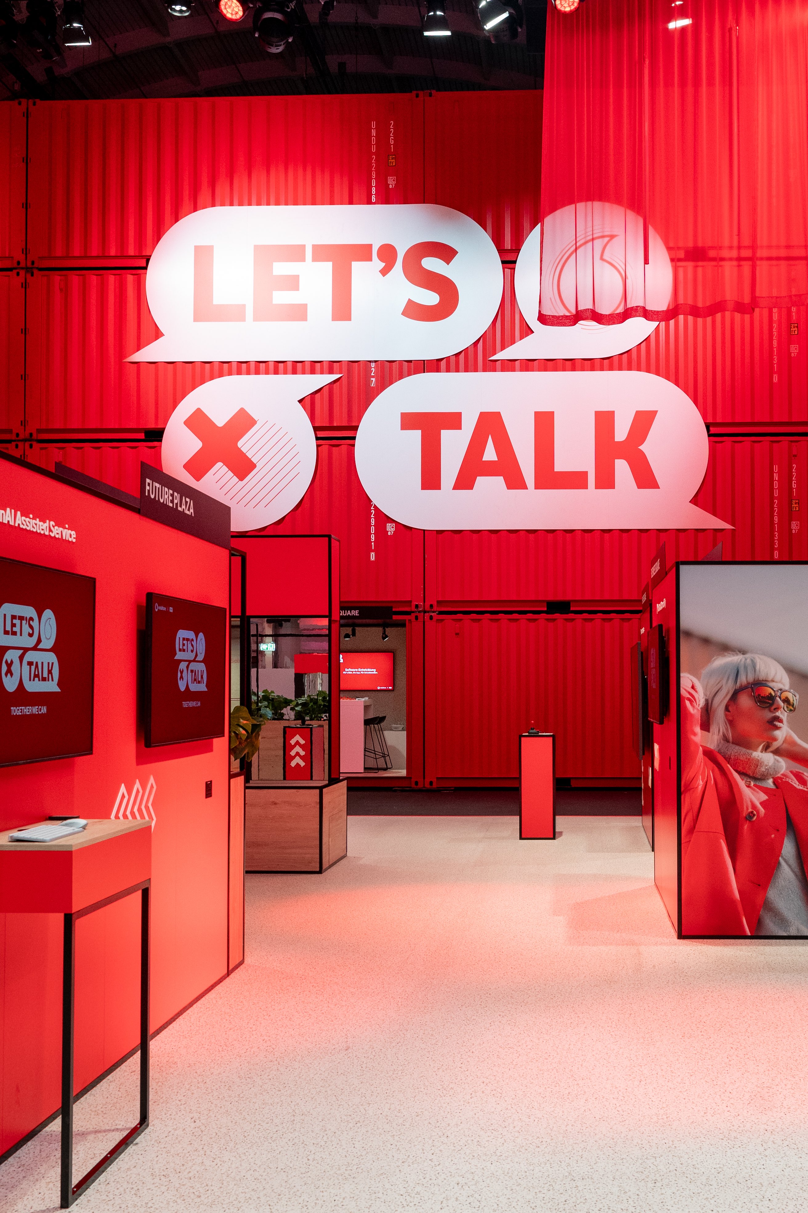 OMR. Messe goes Festival. BECC Agency gestaltet Vodafone Brandexperience.