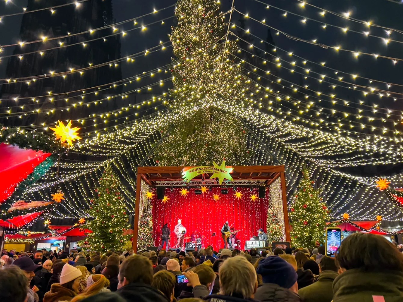 GEMA - Warum eine fehlende Musik auf dem Weihnachtsmarkt für Eventveranstalter bedeutsam ist?